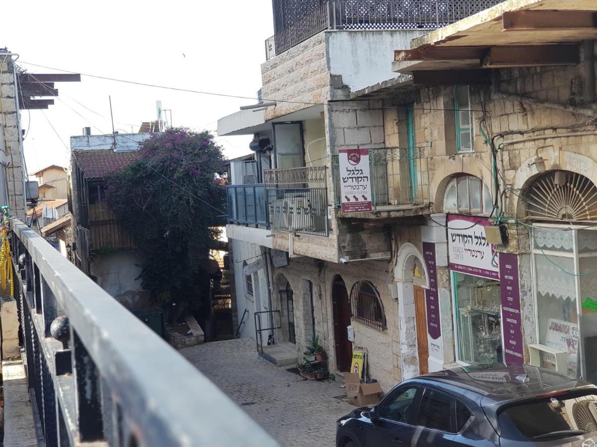 דירת נופש בוטיק - נוף לרבי שמעון Apartment Safed Exterior photo
