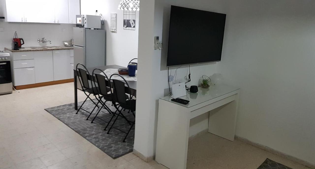דירת נופש בוטיק - נוף לרבי שמעון Apartment Safed Exterior photo